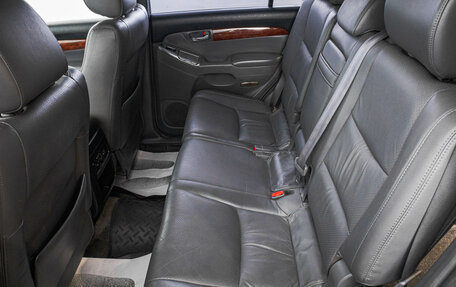 Toyota Land Cruiser Prado 120 рестайлинг, 2007 год, 1 929 000 рублей, 25 фотография