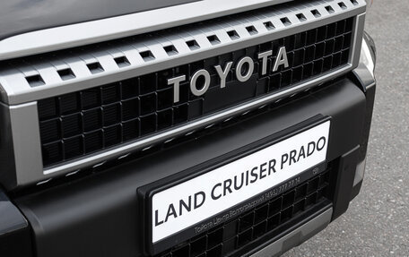 Toyota Land Cruiser Prado, 2025 год, 12 890 000 рублей, 30 фотография