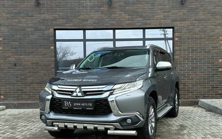 Mitsubishi Pajero Sport III рестайлинг, 2017 год, 2 750 000 рублей, 1 фотография