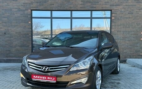 Hyundai Solaris II рестайлинг, 2015 год, 1 130 000 рублей, 1 фотография