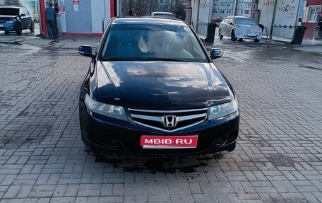 Honda Accord VII рестайлинг, 2007 год, 700 000 рублей, 1 фотография