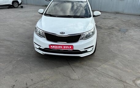 KIA Rio III рестайлинг, 2016 год, 1 100 000 рублей, 1 фотография