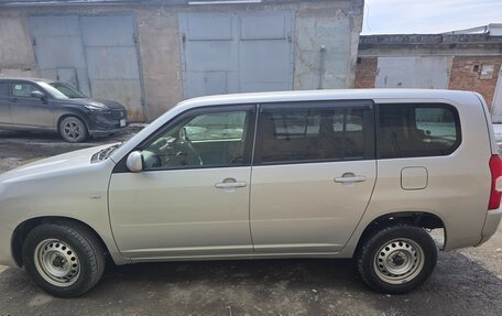 Toyota Probox I, 2016 год, 915 000 рублей, 4 фотография