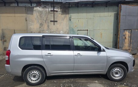 Toyota Probox I, 2016 год, 915 000 рублей, 7 фотография