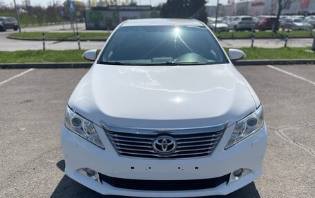 Toyota Camry, 2012 год, 1 720 000 рублей, 2 фотография