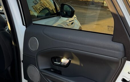 Land Rover Range Rover Evoque I, 2015 год, 2 349 000 рублей, 14 фотография