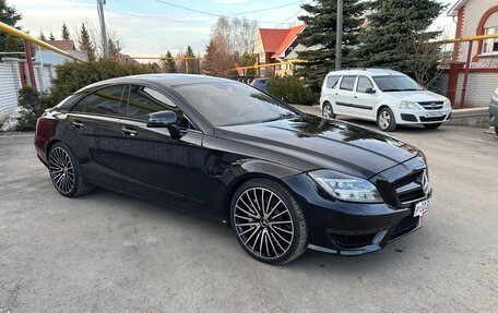 Mercedes-Benz CLS, 2012 год, 2 300 000 рублей, 2 фотография