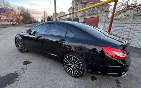 Mercedes-Benz CLS, 2012 год, 2 300 000 рублей, 10 фотография