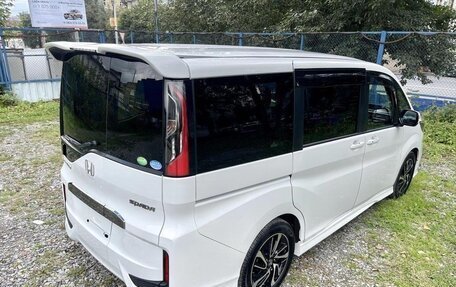 Honda Stepwgn IV, 2021 год, 1 890 000 рублей, 3 фотография