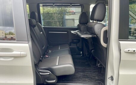 Honda Stepwgn IV, 2021 год, 1 890 000 рублей, 11 фотография