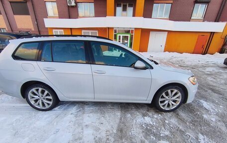 Volkswagen Golf VII, 2019 год, 1 730 000 рублей, 10 фотография