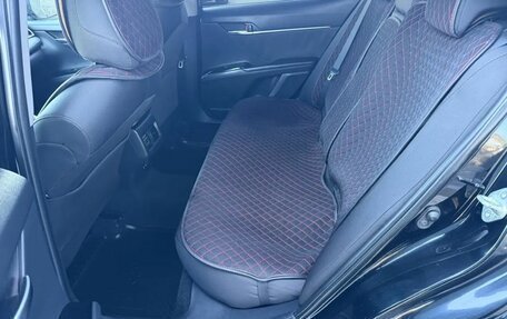 Toyota Camry, 2018 год, 2 240 000 рублей, 12 фотография