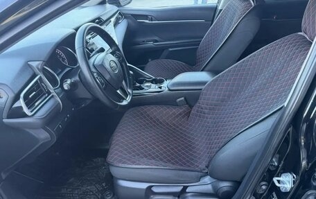 Toyota Camry, 2018 год, 2 240 000 рублей, 11 фотография