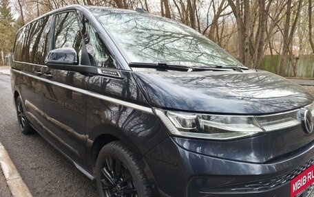 Volkswagen Multivan, 2024 год, 9 450 000 рублей, 2 фотография
