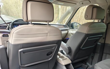 Volkswagen Multivan, 2024 год, 9 450 000 рублей, 11 фотография