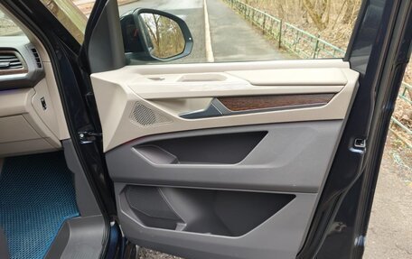 Volkswagen Multivan, 2024 год, 9 450 000 рублей, 18 фотография