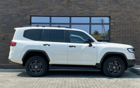 Toyota Land Cruiser, 2021 год, 10 800 000 рублей, 5 фотография