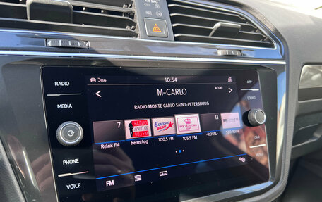 Volkswagen Tiguan II, 2018 год, 2 649 000 рублей, 15 фотография