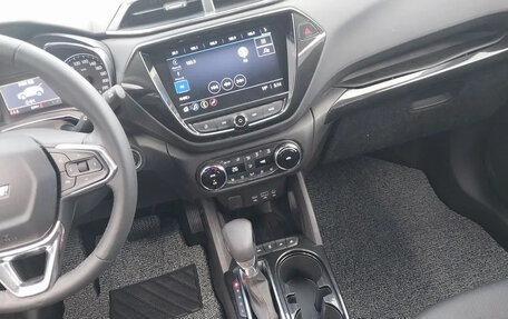 Chevrolet Trax, 2022 год, 1 351 000 рублей, 10 фотография