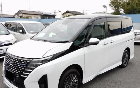 Nissan Serena, 2023 год, 2 390 000 рублей, 3 фотография