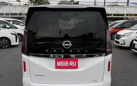 Nissan Serena, 2023 год, 2 390 000 рублей, 5 фотография