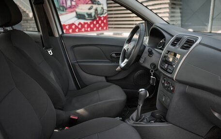 Renault Logan II, 2019 год, 1 012 500 рублей, 6 фотография