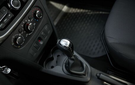 Renault Logan II, 2019 год, 1 012 500 рублей, 10 фотография