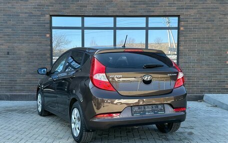 Hyundai Solaris II рестайлинг, 2015 год, 1 130 000 рублей, 3 фотография