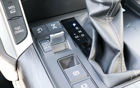 Toyota Land Cruiser, 2025 год, 16 890 000 рублей, 23 фотография