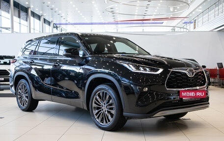 Toyota Highlander, 2025 год, 6 090 000 рублей, 3 фотография