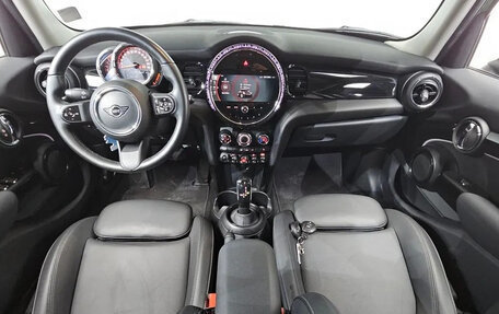 MINI Hatch, 2022 год, 1 814 000 рублей, 6 фотография