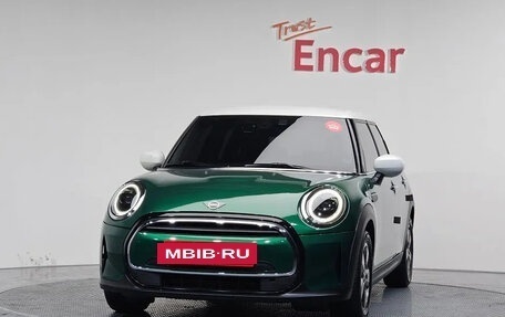 MINI Hatch, 2022 год, 1 814 000 рублей, 3 фотография