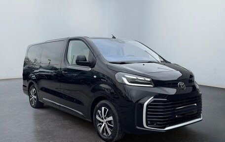 Toyota ProAce II, 2024 год, 8 490 000 рублей, 3 фотография