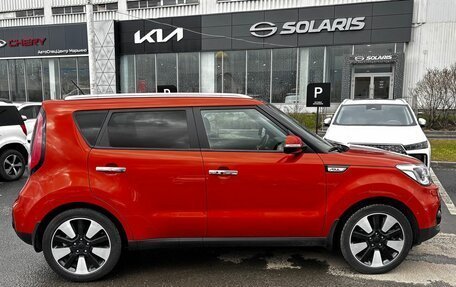 KIA Soul II рестайлинг, 2017 год, 1 598 000 рублей, 5 фотография