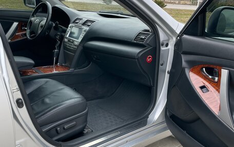 Toyota Camry, 2010 год, 1 200 000 рублей, 3 фотография