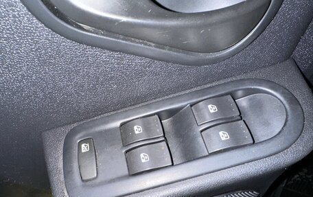 Renault Duster I рестайлинг, 2012 год, 750 000 рублей, 12 фотография