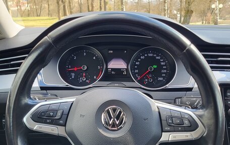 Volkswagen Passat B8 рестайлинг, 2019 год, 2 290 000 рублей, 13 фотография