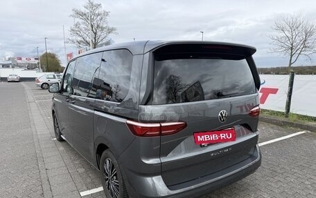 Volkswagen Multivan, 2022 год, 5 350 000 рублей, 12 фотография