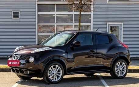 Nissan Juke II, 2013 год, 955 000 рублей, 1 фотография