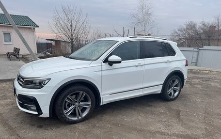 Volkswagen Tiguan II, 2019 год, 3 650 000 рублей, 4 фотография