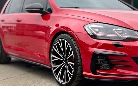 Volkswagen Golf GTI VII, 2018 год, 3 999 999 рублей, 10 фотография