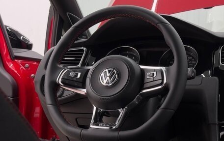 Volkswagen Golf GTI VII, 2018 год, 3 999 999 рублей, 21 фотография