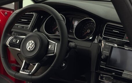 Volkswagen Golf GTI VII, 2018 год, 3 999 999 рублей, 26 фотография
