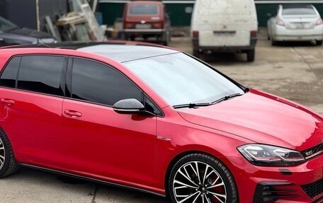 Volkswagen Golf GTI VII, 2018 год, 3 999 999 рублей, 34 фотография