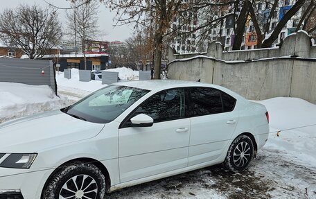 Skoda Octavia, 2020 год, 1 300 000 рублей, 2 фотография