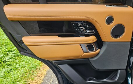 Land Rover Range Rover IV рестайлинг, 2021 год, 7 500 000 рублей, 31 фотография