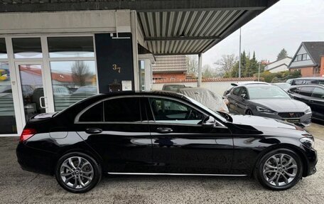 Mercedes-Benz C-Класс, 2018 год, 2 000 000 рублей, 4 фотография