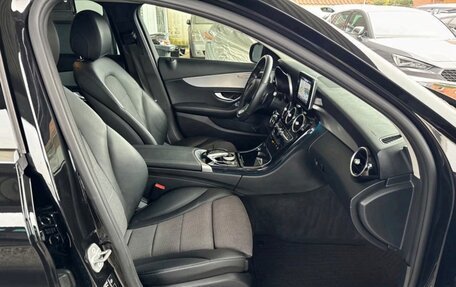 Mercedes-Benz C-Класс, 2018 год, 2 000 000 рублей, 17 фотография
