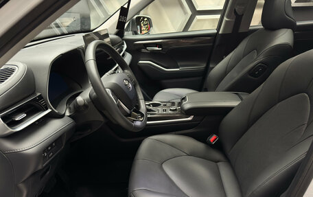 Toyota Highlander, 2025 год, 5 550 000 рублей, 14 фотография