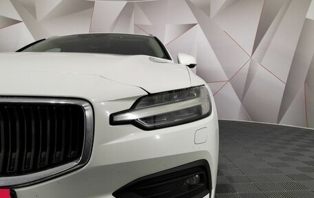 Volvo V60 II, 2019 год, 2 245 000 рублей, 10 фотография